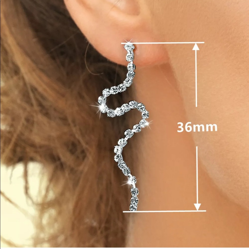 New 925 Silver Snake Style White Sapphire Earrings - Picture 3 of 3